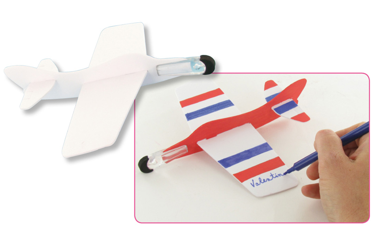 Avions à décorer et à faire planer