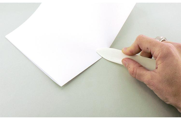 outil a plier le papier papiers origami 10 doigts coloriage logo apple