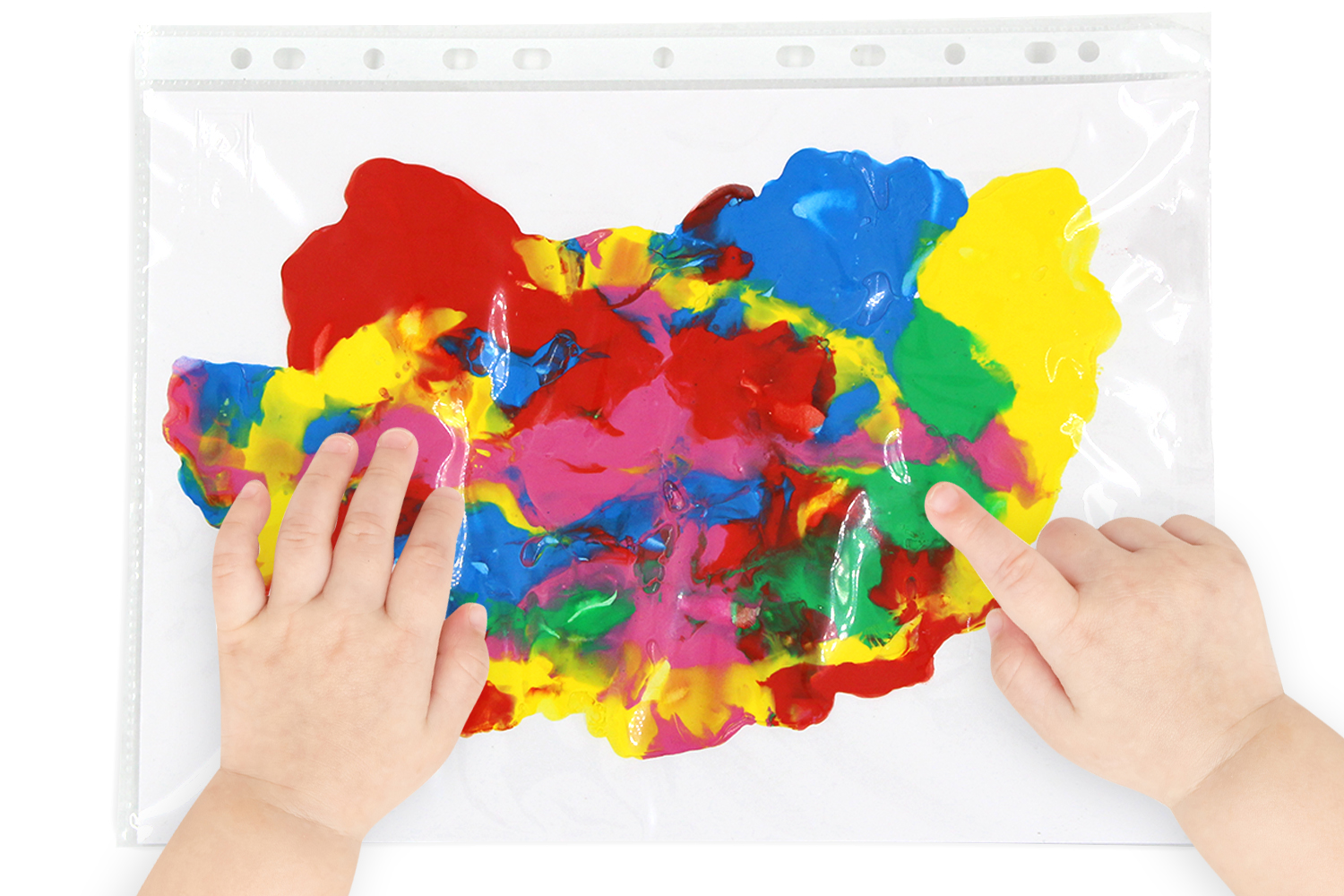 Peindre dans une boîte: une activité peinture pour bébé propre