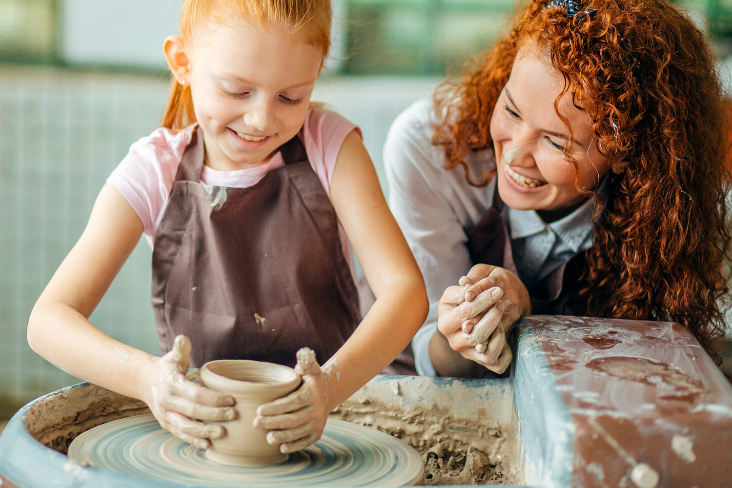 Modelage d'argile pour enfant : quelle argile, comment la travailler,  quelles créations ?