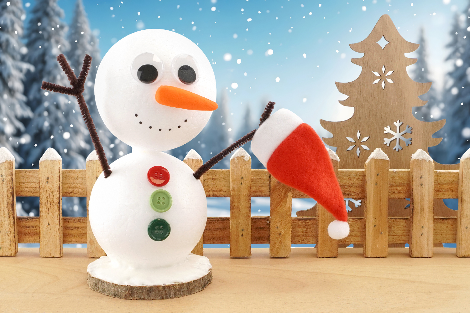 Bonhomme de neige avec des boules polystyrène