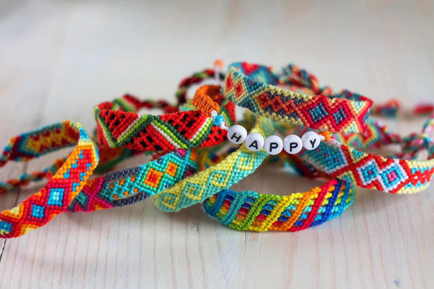 Fils pour faire des bracelets brésiliens couleurs fluos