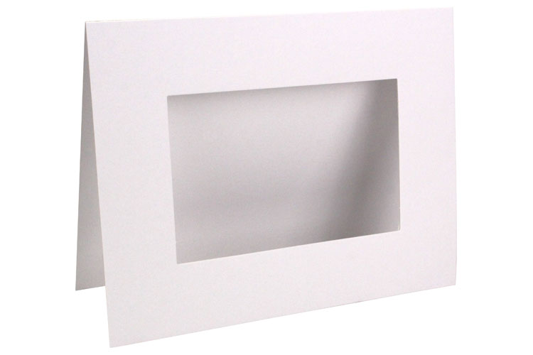 Lot de 30 cadres photo en papier 10 x 15 cm avec clips en bois et ficelle  en carton à suspendre 4 x 6 cadres photo pour décoration murale (blanc) 