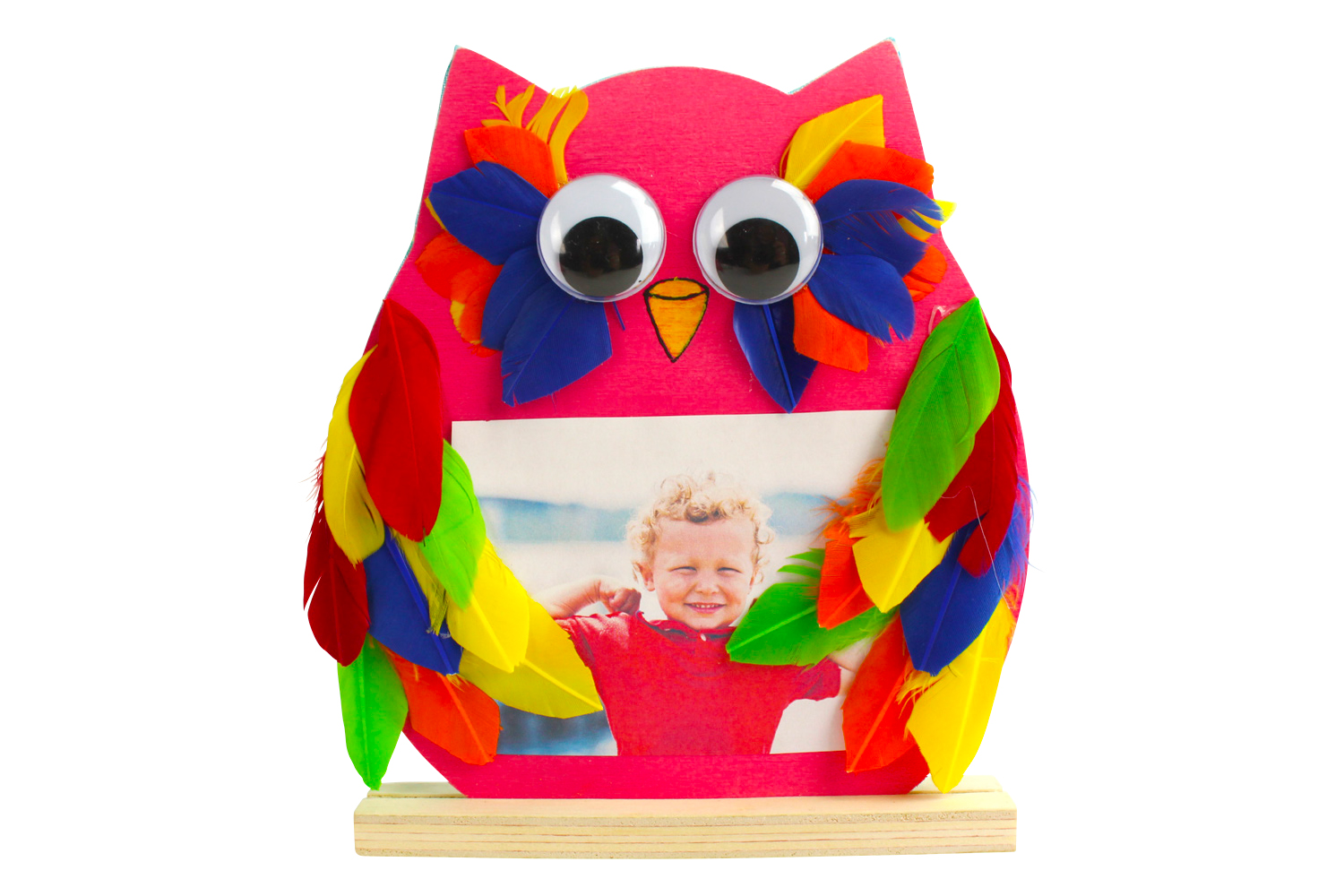 Hibou décoré avec des plumes