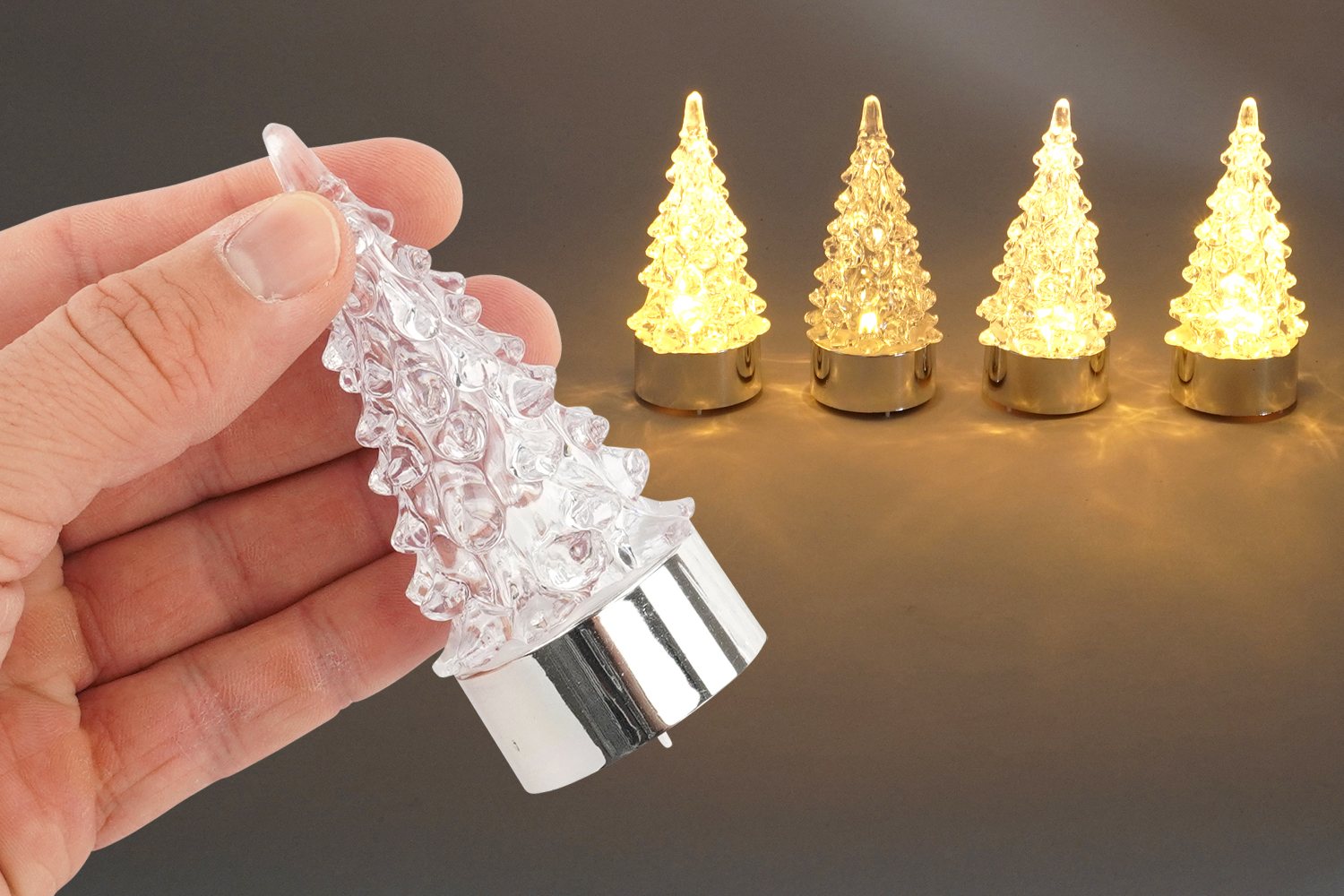 Lot De 4 Mini Sapins De Noël En Cristal Lumineux - LED, Avec Oiseau Rotatif, Décorations De Table
