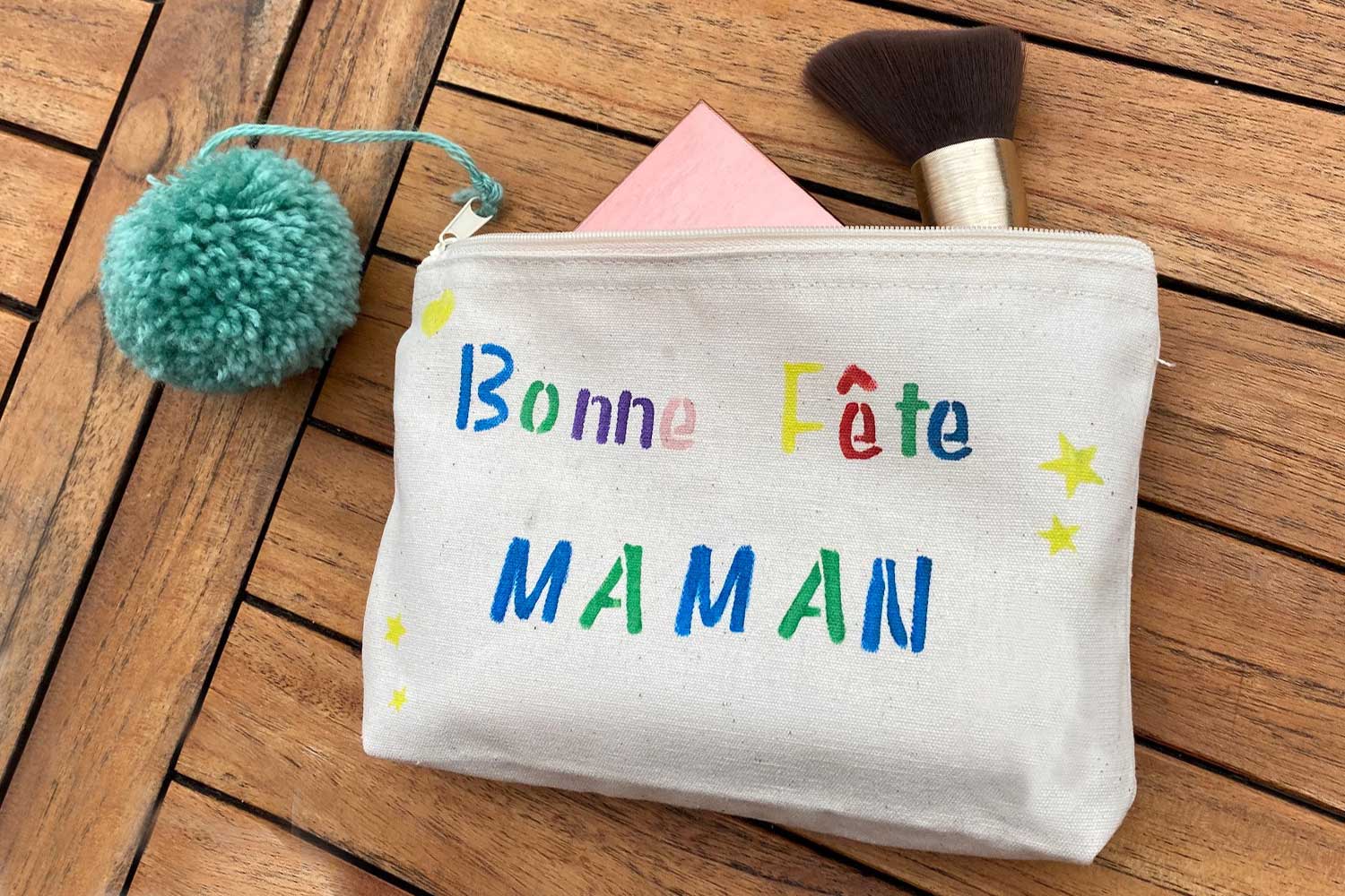 Trousse de maquillage "Bonne fête maman"