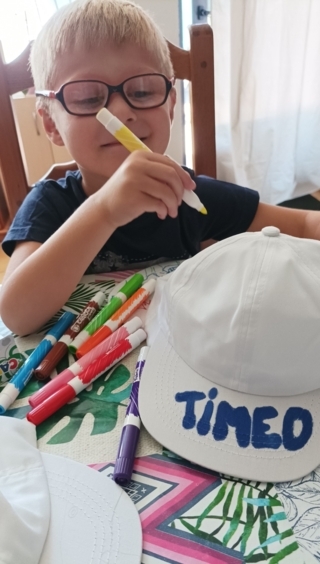 Casquette et feutre cariola - 10doigts.fr