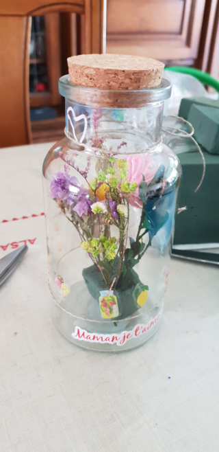 Fête des mères fleurs séchées - 10doigts.fr