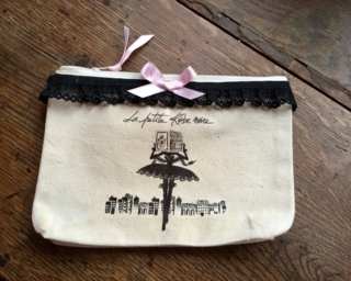 Trousse Ma Petite Robe Noire - Couture, point de croix... - 10doigts.fr