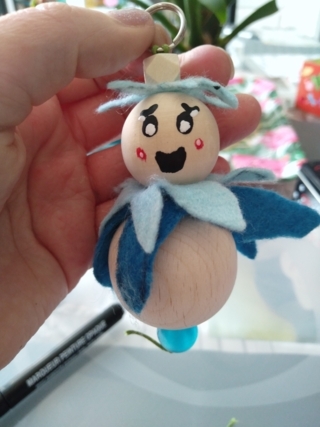 Petite fée en porte clé - Déco du bois - 10doigts.fr