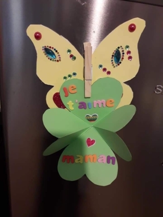 Papillon pour la fête des mères - Créations d'enfant - 10doigts.fr