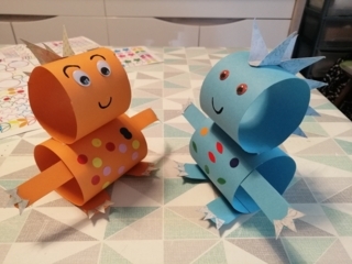 petits dinosaures - Créations d'enfant - 10doigts.fr