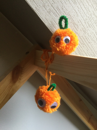 Citrouille pompons - 10doigts.fr