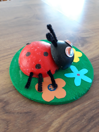 Une coccinelle du printemps - Peinture - 10doigts.fr