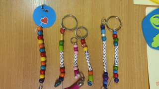 Porte cle fete des meres ou fete des peres - 10doigts.fr