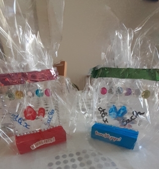 Plaques empreintes fêtes papas et mamans - 10doigts.fr