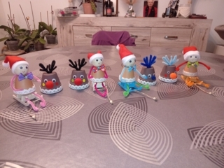 Les Rennes et les lutins - 10doigts.fr