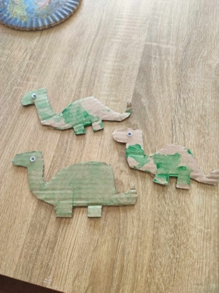 Dinosaures ! - 10doigts.fr