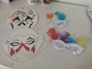 Masques de carnaval - 10doigts.fr