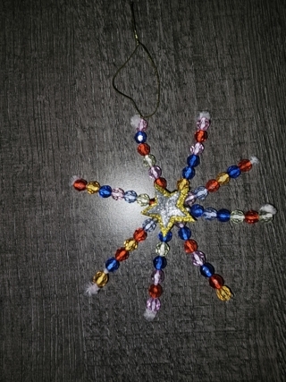 Etoile en perle - 10doigts.fr