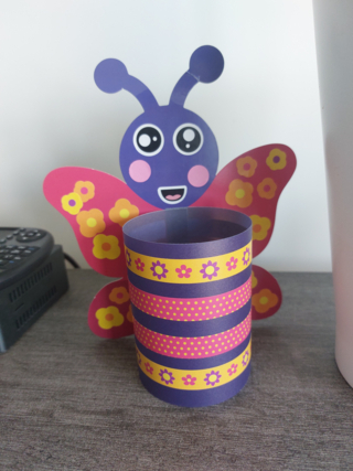 Libellule et papillon - 10doigts.fr