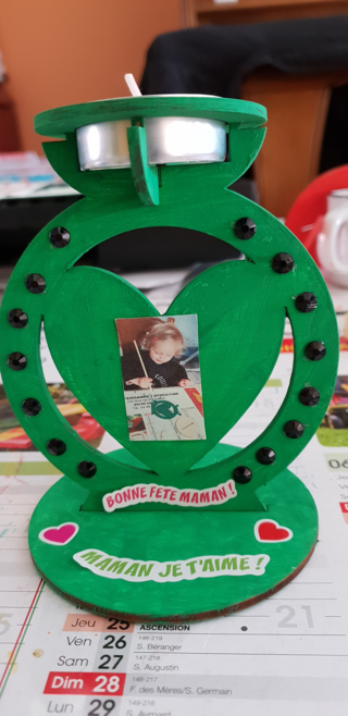 Fête des mères bougeoir - 10doigts.fr