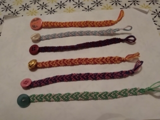 Bracelets brésiliens divers - 10doigts.fr