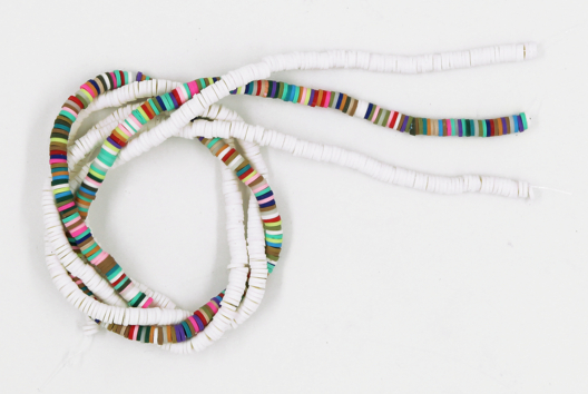 Perles Heishi et coquillages - Matières de perles - 10doigts.fr