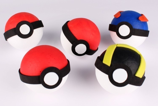 Fabriquer une Pokéball - Activités manuelles jeux - 10doigts.fr
