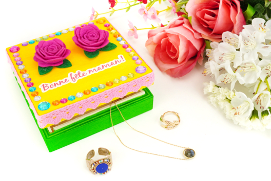 boite bijoux cadeau fête des mères enfants - Activités manuelles fête des mères - 10doigts.fr