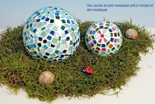 Boule polystyrène et mosaïques - Activités manuelles mosaïques - 10doigts.fr