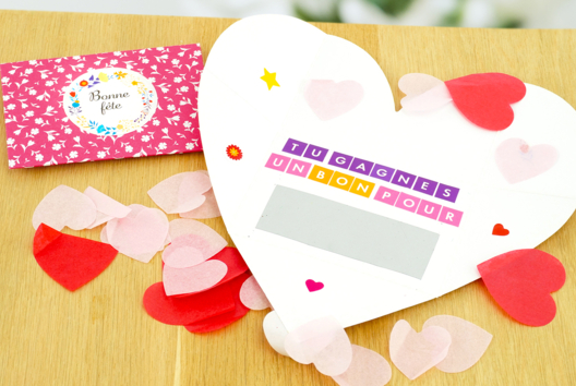 Bricolage fete des meres carte surprise - Activités manuelles fête des mères - 10doigts.fr - 2