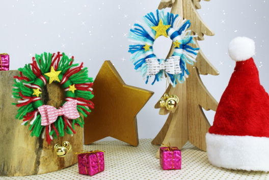 couronne de noël en laine - Activités manuelles bricolages de Noël - 10doigts.fr