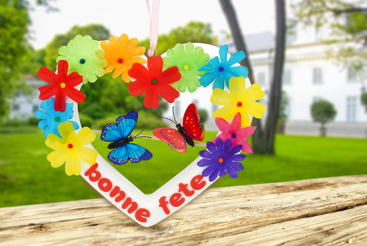 couronne fleurs papillons cadeau fête des mères - Activités manuelles fête des mères - 10doigts.fr