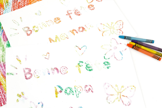 dessin facile enfant transfert crayon de cire - Activités manuelles fête des mères - 10doigts.fr - 2