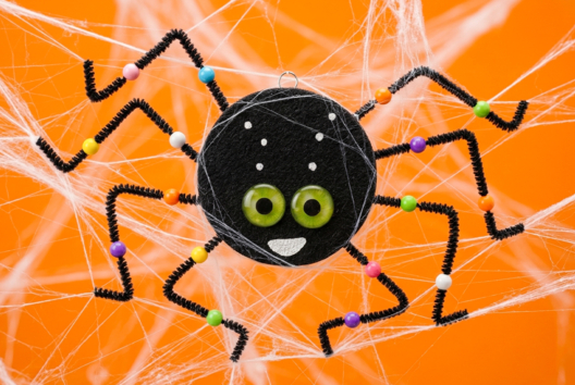 DIY facile araignée halloween - Activités manuelles Halloween - 10doigts.fr