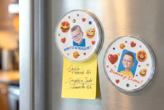 magnet DIY fête des parents cadeau - Activités manuelles fête des mères - 10doigts.fr