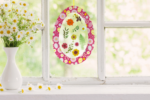 oeuf de pâques fleurs séchées - Activités manuelles DIY Pâques - 10doigts.fr - 2