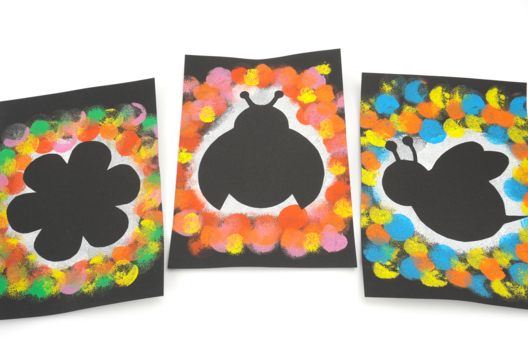 peinture facile enfant bricolage silhouette printemps - Activités manuelles moins de 3 ans - 10doigts.fr - 2