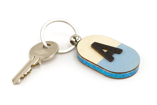porte clés cadeau fête des mères pères - Activités manuelles fête des parents et des gens qu'on aime - 10doigts.fr - 2