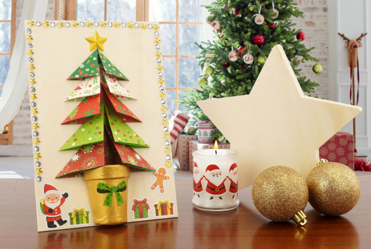 sapin origami DIY noël enfants - Activités manuelles bricolages de Noël - 10doigts.fr