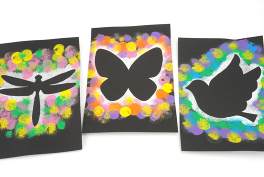 silhouette printemps enfant peinture facile - Activités manuelles moins de 3 ans - 10doigts.fr