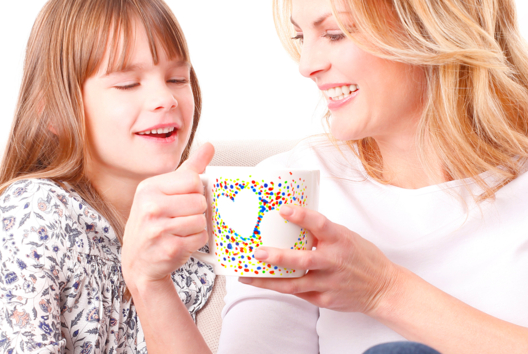 Tasse Fete des Meres Peinture - Activités manuelles fête des mères - 10doigts.fr - 2