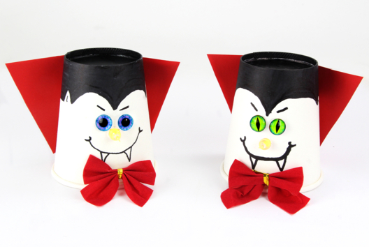 Vampire Activite Enfant - Activités manuelles Halloween - 10doigts.fr - 2