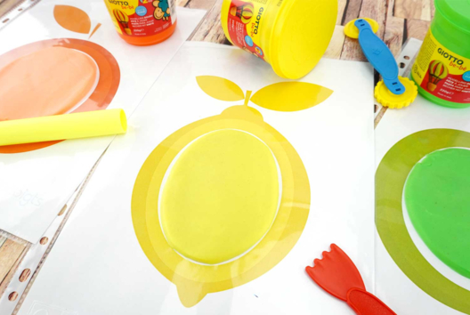 zoom fruits montessori - Activités manuelles moins de 3 ans - 10doigts.fr - 2