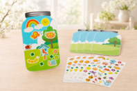 carte monde insectes - Kits créatifs avec gommettes : le plein d’idées pour les petits artistes - 10doigts.fr