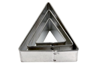 Emporte-pièces triangle - 3 tailles (largeur : 4 cm-2.5 cm-1.5 cm) - Emporte-pièces créatifs pour enfants - 10doigts.fr