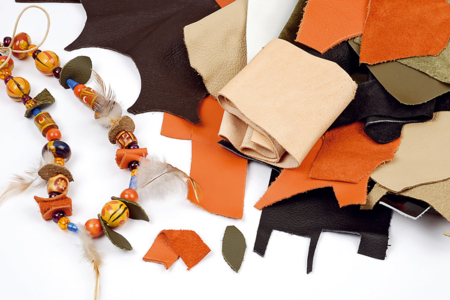 Chutes de cuir, couleurs assorties - 500 gr - Patchwork - Mercerie créative – 10doigts.fr