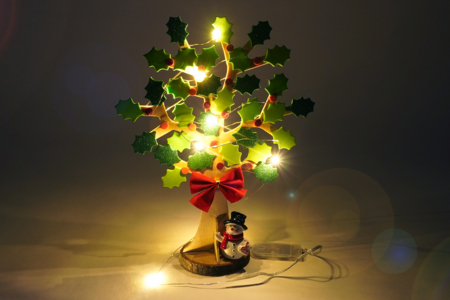 arbre de Noël lumineux DIY - Activités manuelles bricolages de Noël – 10doigts.fr