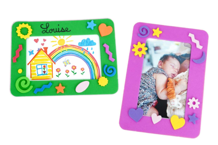 cadres pour dessin et photo en mousse - Cadres photos à décorer – 10doigts.fr